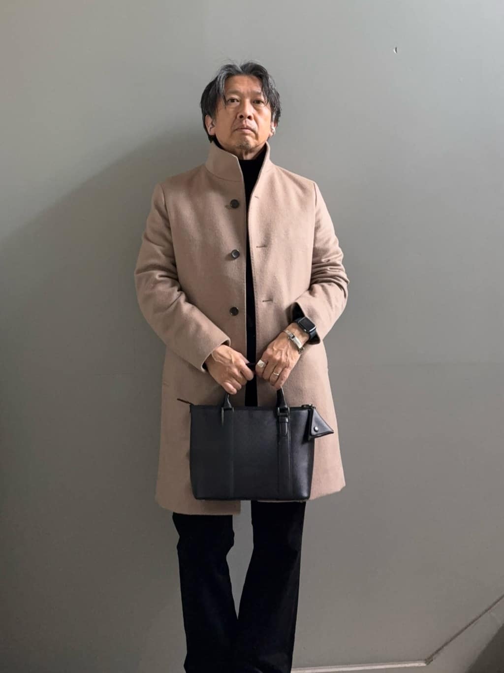 デザイナーTAKEman さんの「TAKEO KIKUCHI｜【ウールカシミヤブレンド】ビーバー調 スタンドカラー コート」を使ったコーディネート