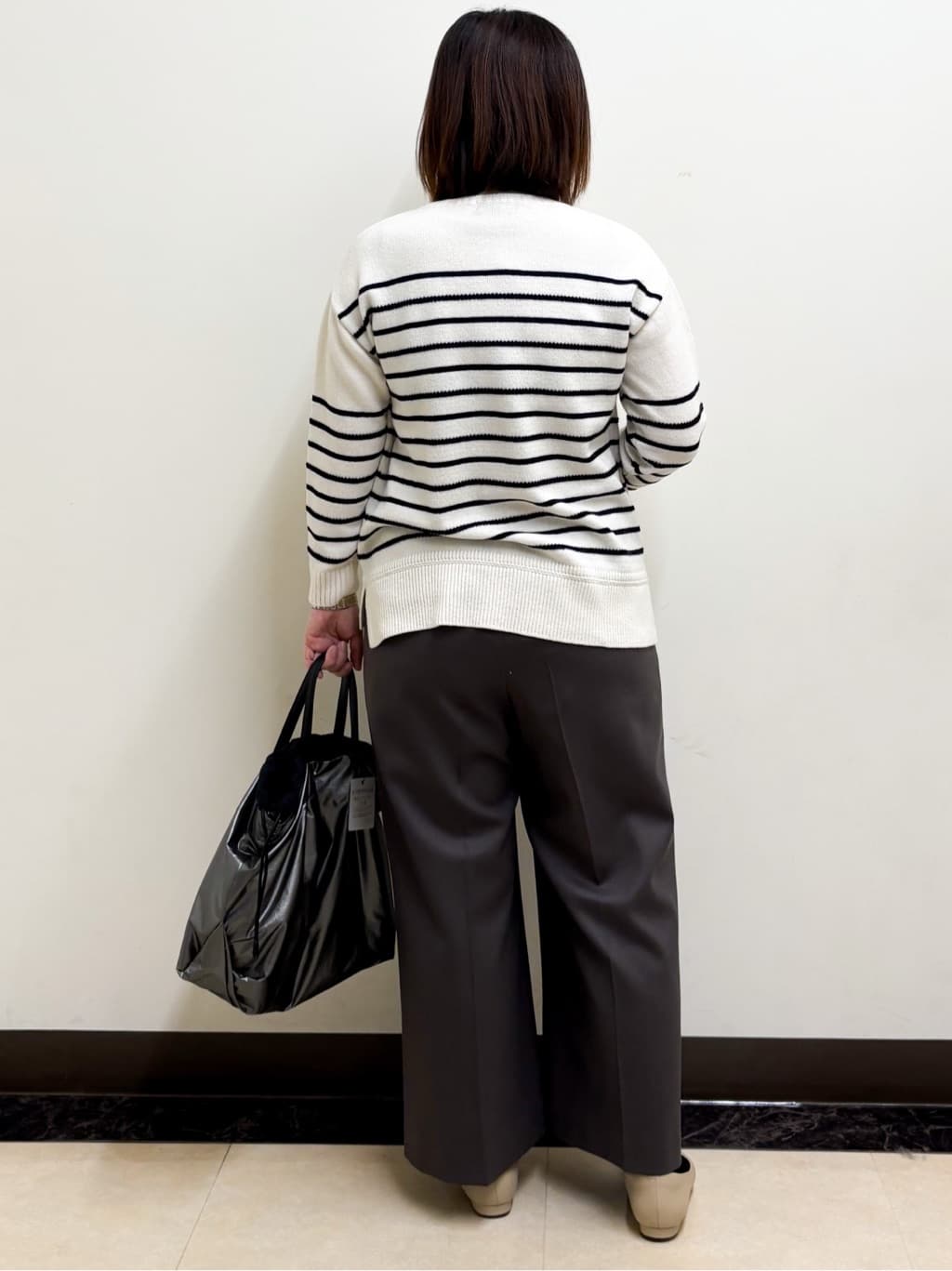 ミヨさんの「Reflect｜【腰周りすっきり◎】ワイドクロップドパンツ」を使ったコーディネート