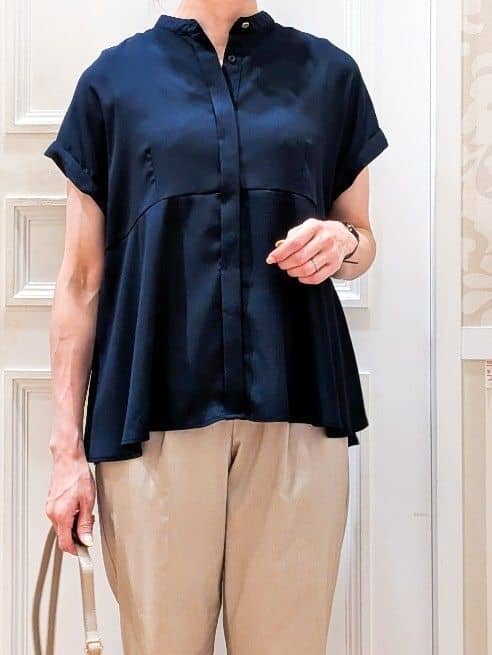 maiさんの「grove｜キレイも動きやすさも　美脚見えハイパーストレッチパンツ」を使ったコーディネート