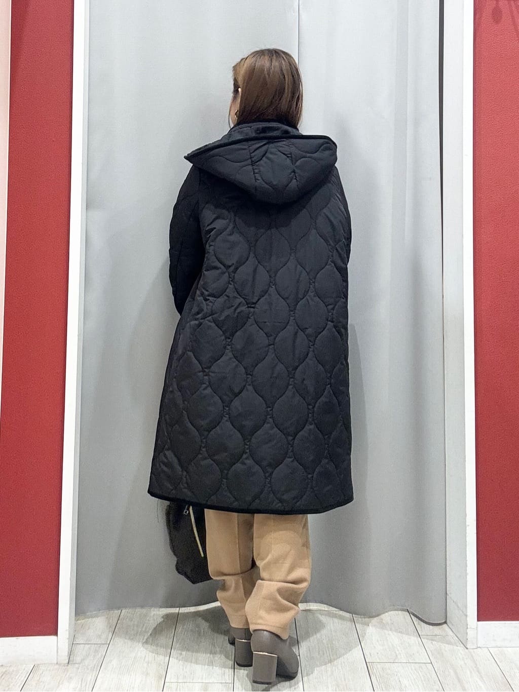 shioさんの「SHOO･LA･RUE｜【S-LL】配色デザインがポイント ざっくり編みゆるニット」を使ったコーディネート