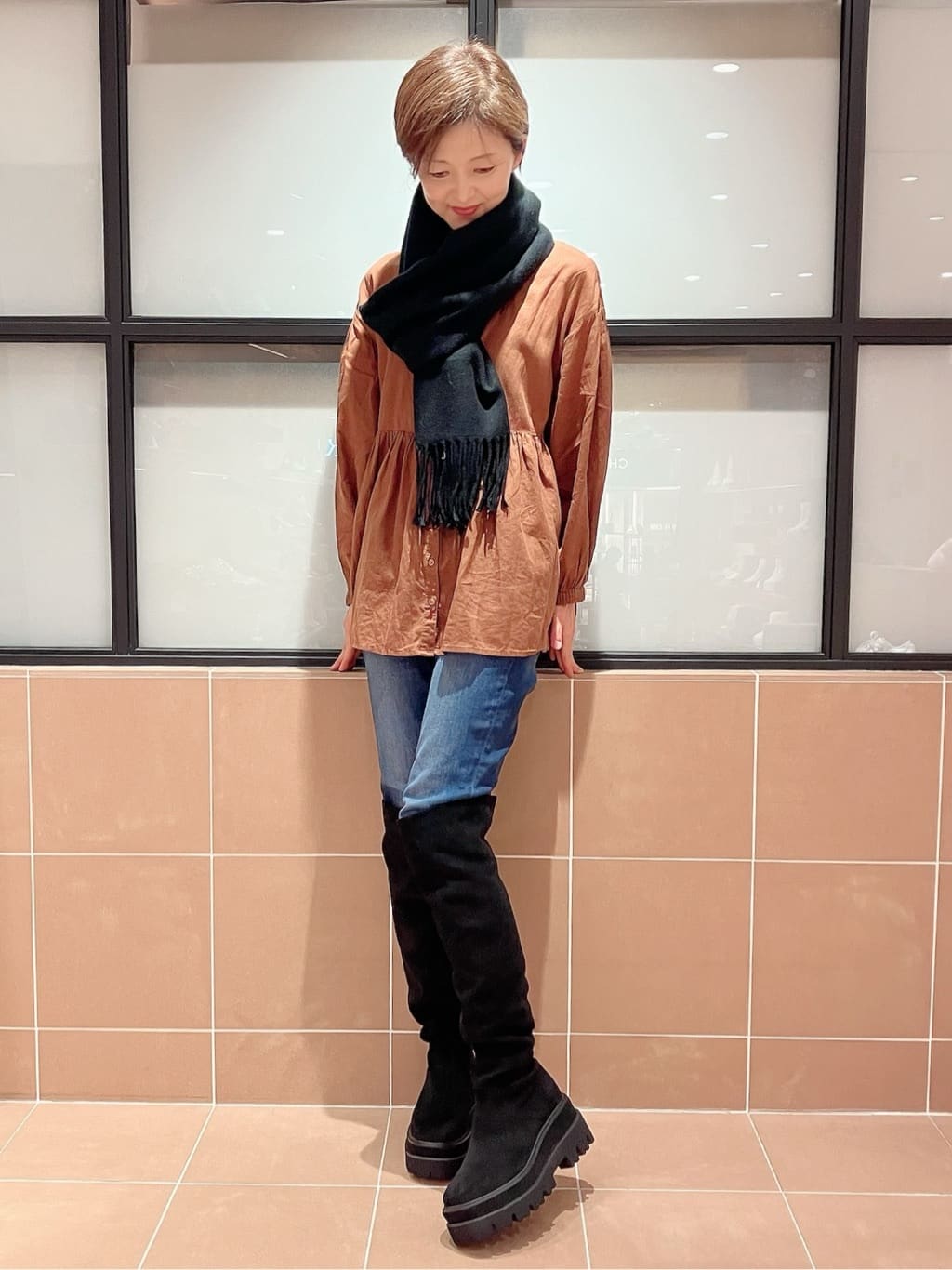 Ｋさんの「ESPERANZA｜洗えるシンプルカラーストール 累計販売約5000枚【防寒／マフラー／無地／ギフト】」を使ったコーディネート