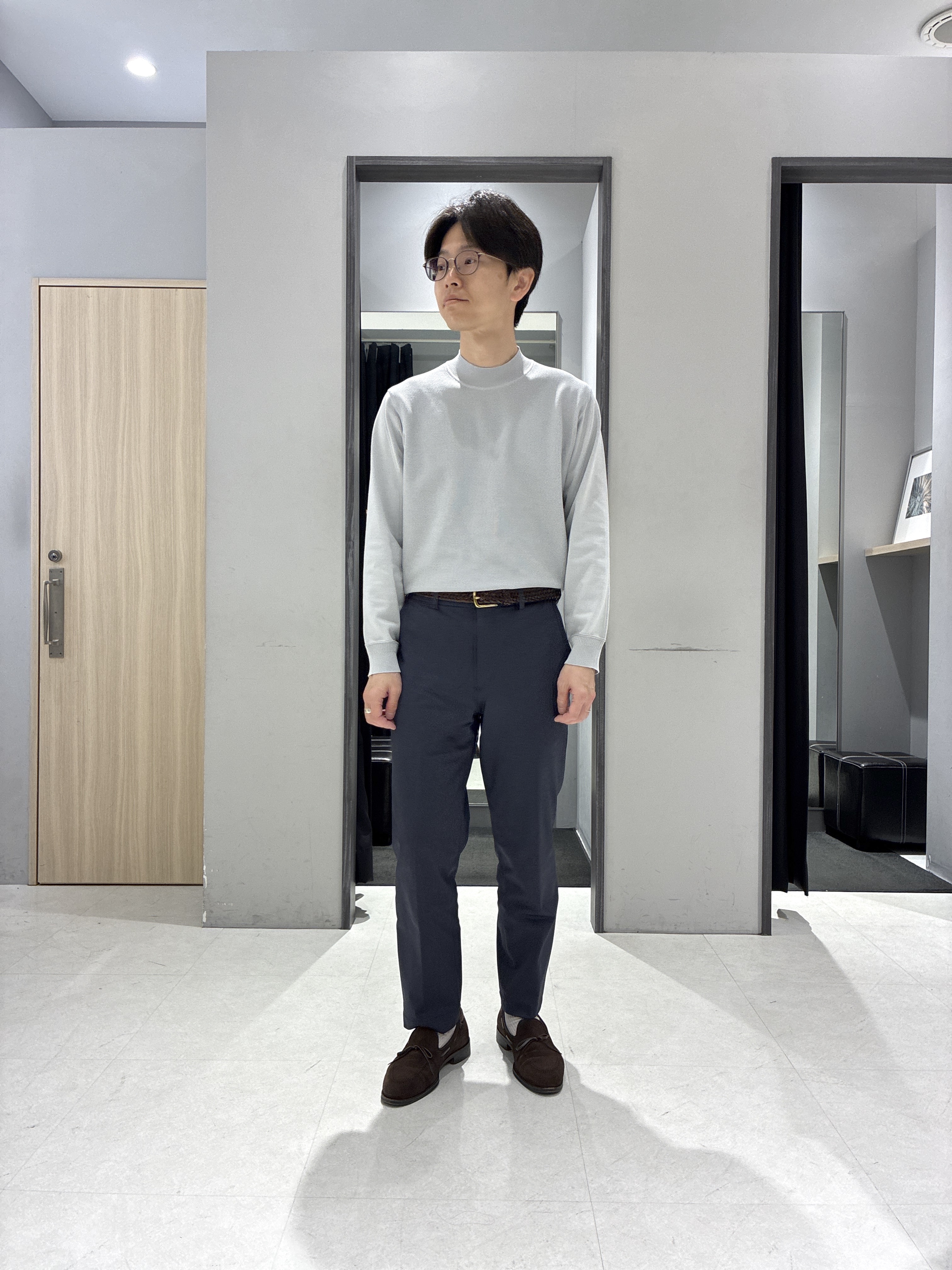 わいずみさんの「TAKEO KIKUCHI｜【360&deg;ストレッチ／軽量】None Of Stress ライト ジャケット（セットアップ対応）」を使ったコーディネート