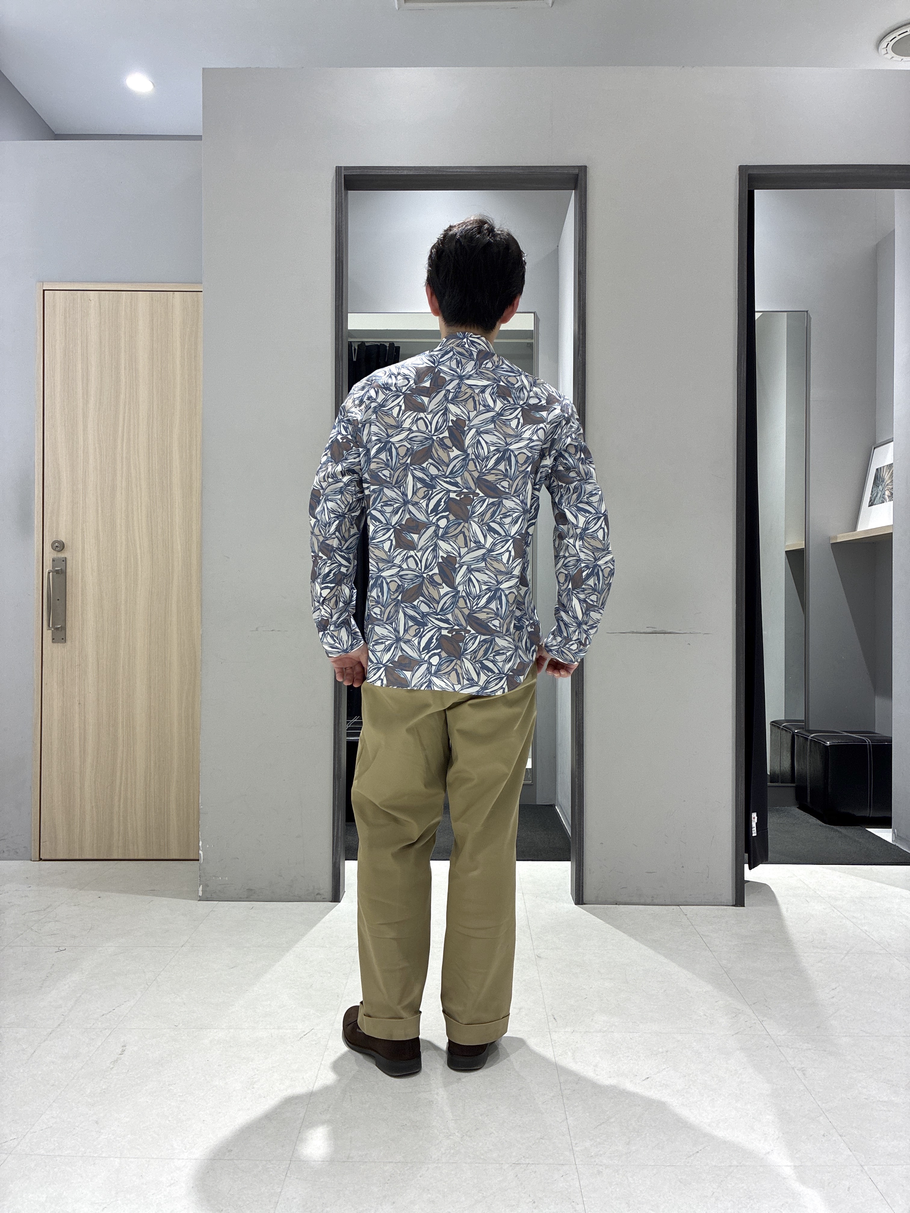 わいずみさんの「TAKEO KIKUCHI｜スライドパズル ジャカード ブルゾン」を使ったコーディネート