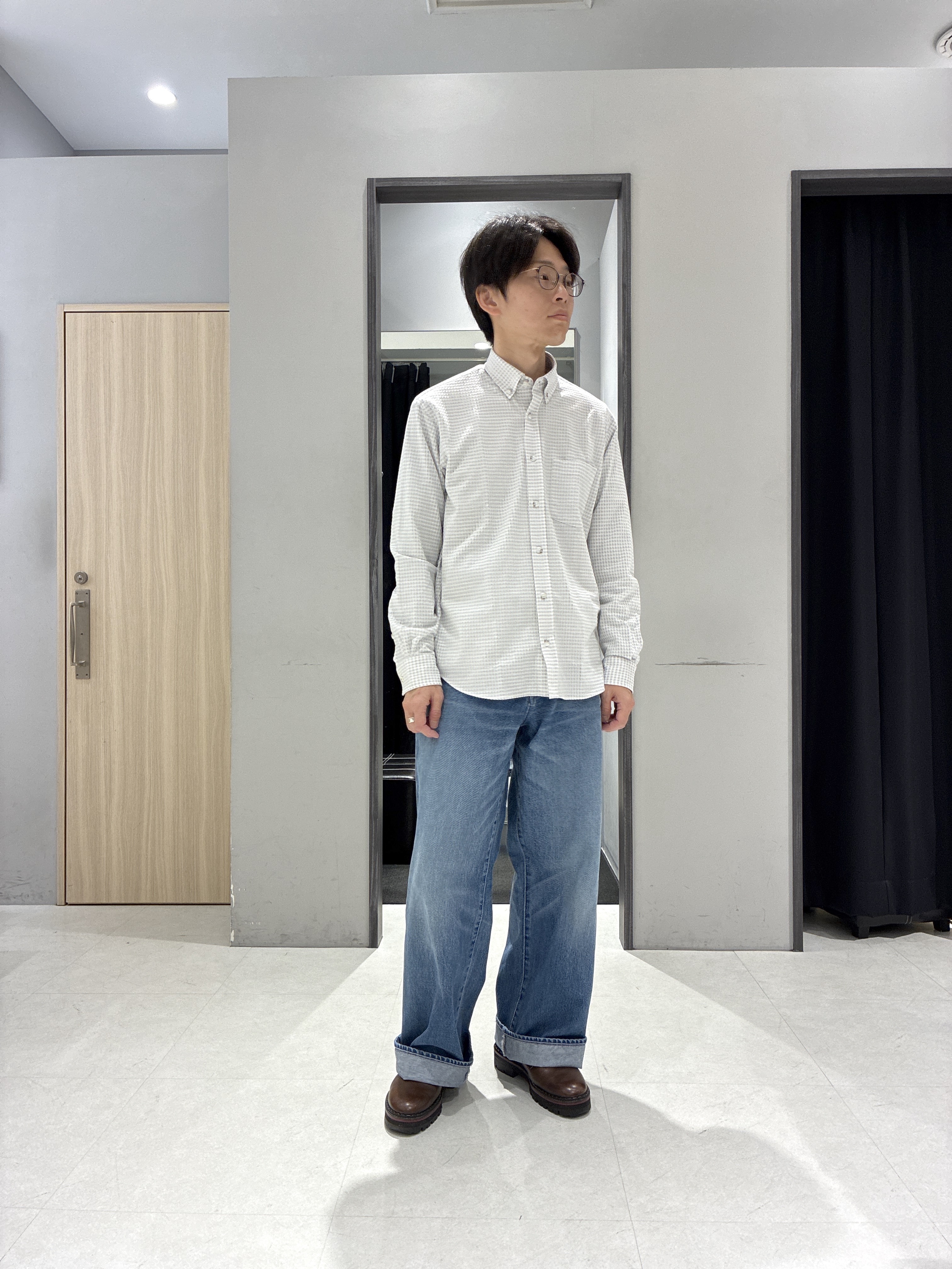 わいずみさんの「TAKEO KIKUCHI｜リネンライクカルゼ リブブルゾン」を使ったコーディネート
