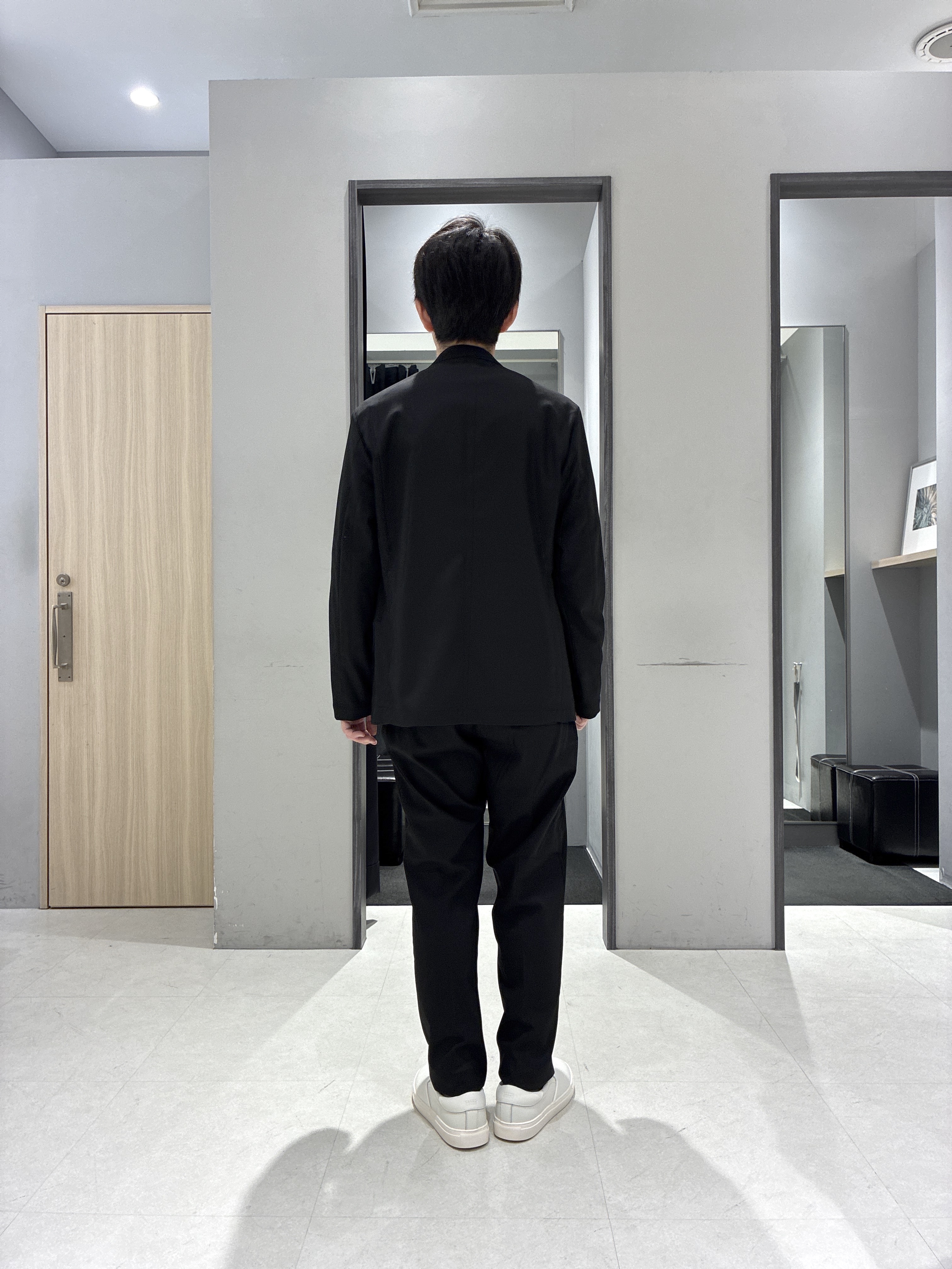わいずみさんの「TAKEO KIKUCHI｜【ON／OFF兼用】CARREMANファブリック ノーカラージャケット」を使ったコーディネート
