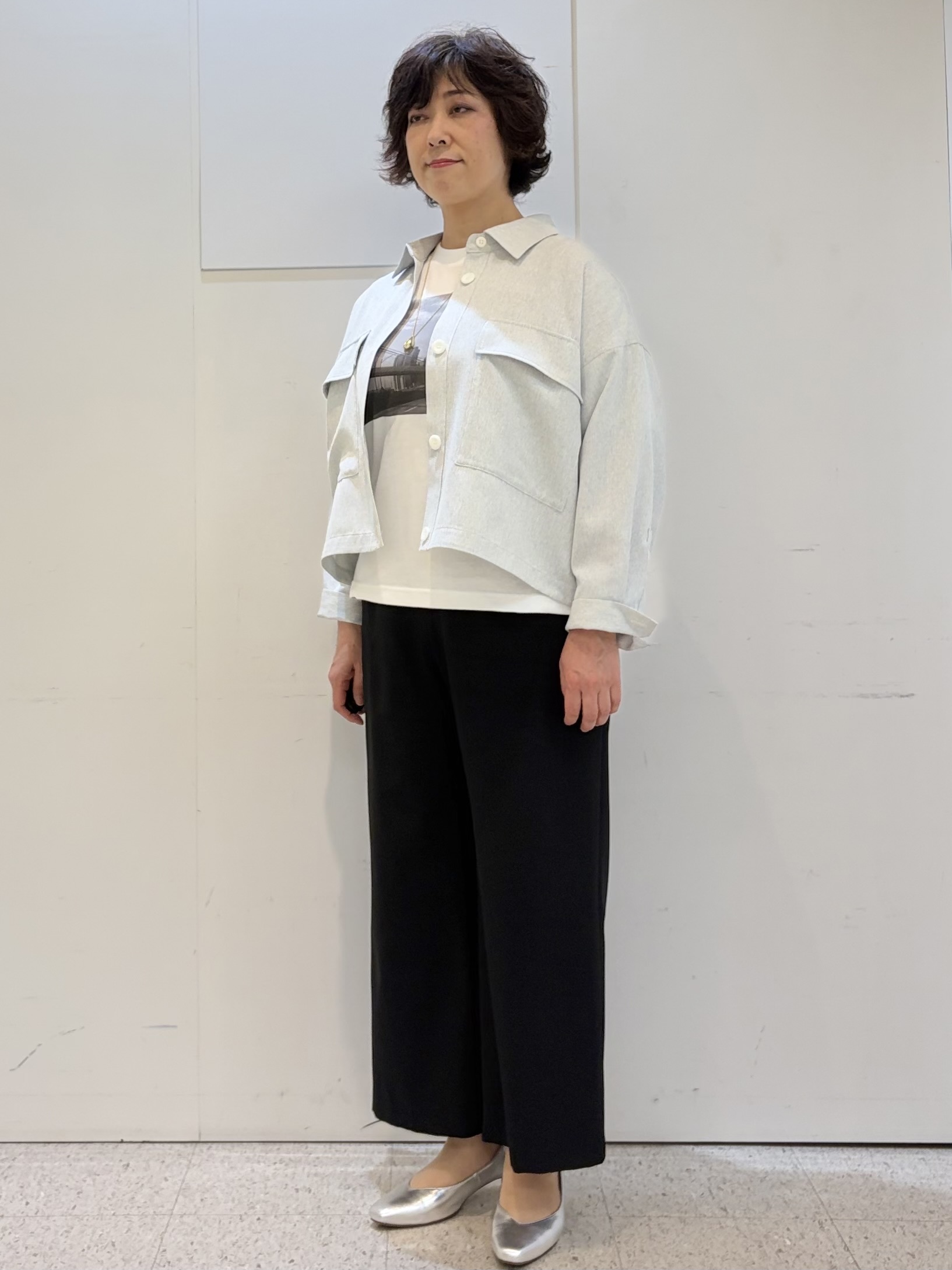 ヤスコさんの「Reflect｜リネンライクシャツブルゾン」を使ったコーディネート