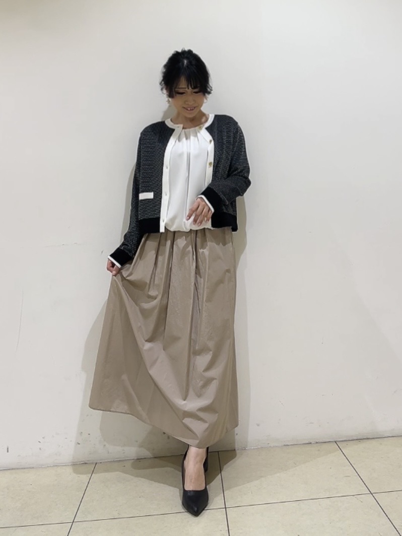 watanabeさんの「UNTITLED｜◆【セットアップ可/ツイード風】配色ハイゲージニットカーディガン」を使ったコーディネート