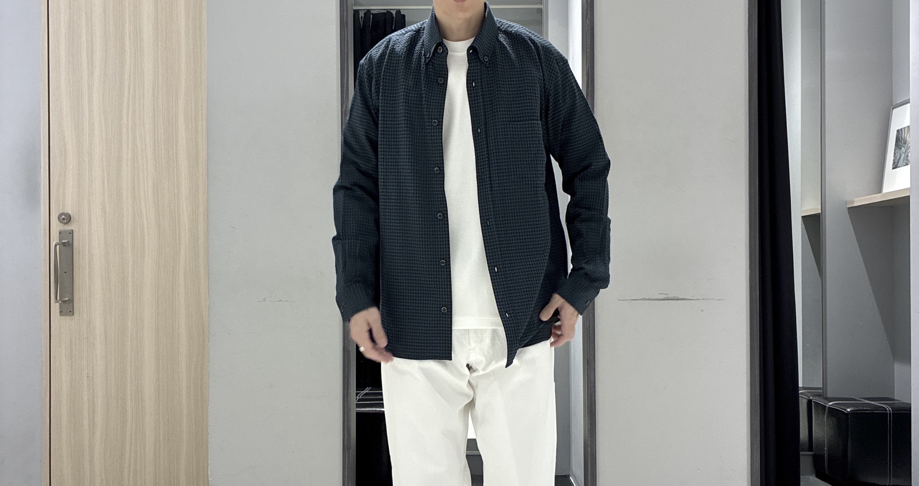 わいずみさんの「TAKEO KIKUCHI｜【抗菌防臭/シーズンレス】シアサッカーギンガムチェック ストレッチシャツ」を使ったコーディネート