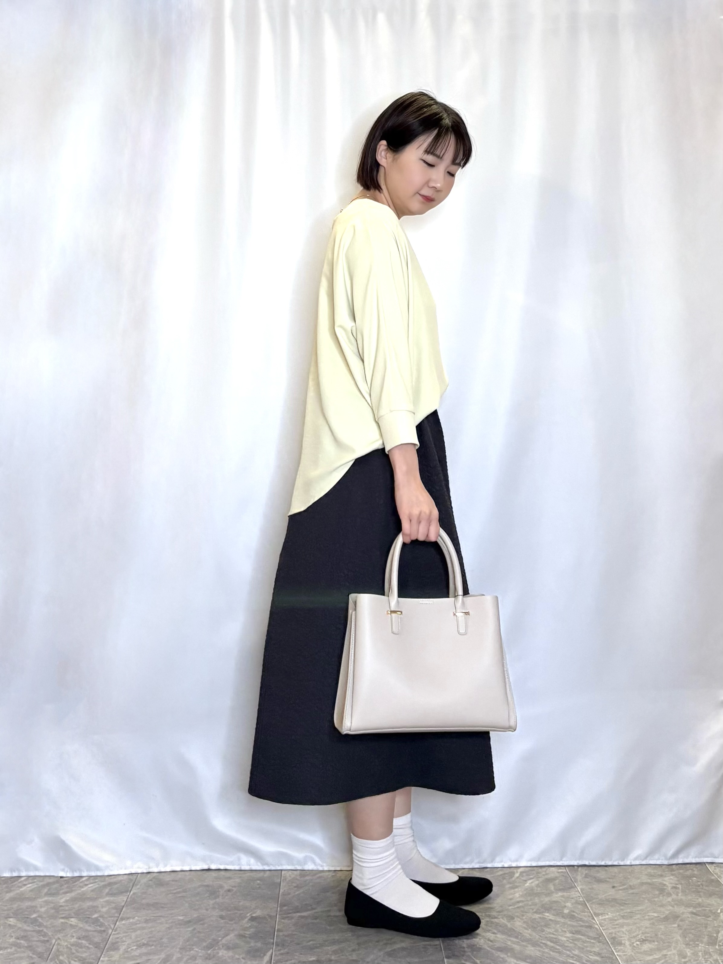 ネリさんの「SHOO･LA･RUE｜【洗濯機可/S-LL】上品なお花柄ジャカード フレアスカート」を使ったコーディネート