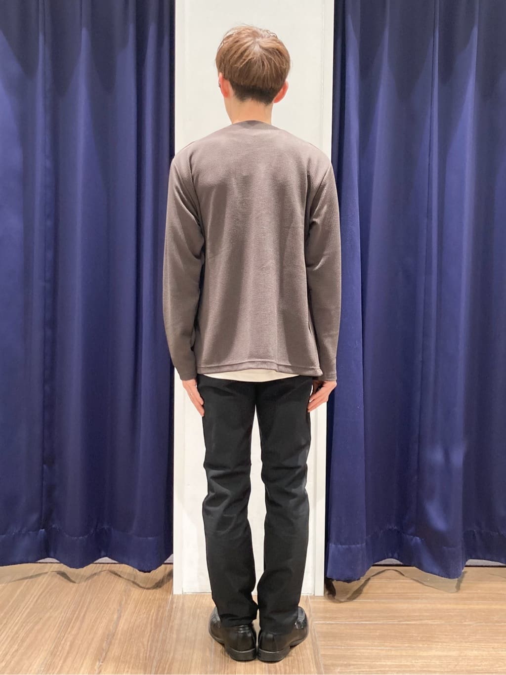 つーじーさんの「THE SHOP TK｜【2点セット】カーディガン＋半袖Tシャツ 洗濯機OK」を使ったコーディネート