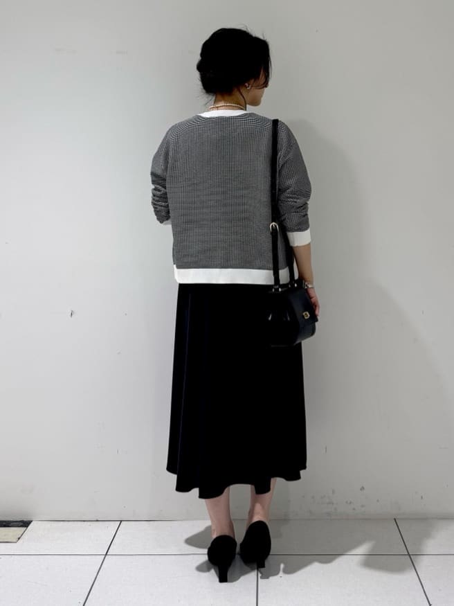 そんさんの「INDIVI｜【軽く羽織れる/洗える】ジャケット風カーディガン」を使ったコーディネート