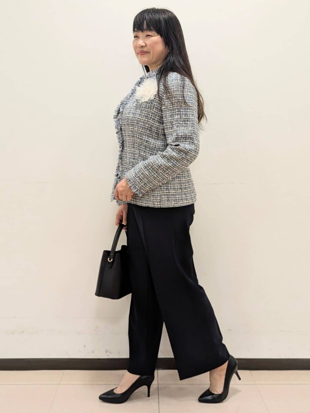 ともさんの「UNTITLED｜◆【Made In Japan】シルクコサージュ」を使ったコーディネート