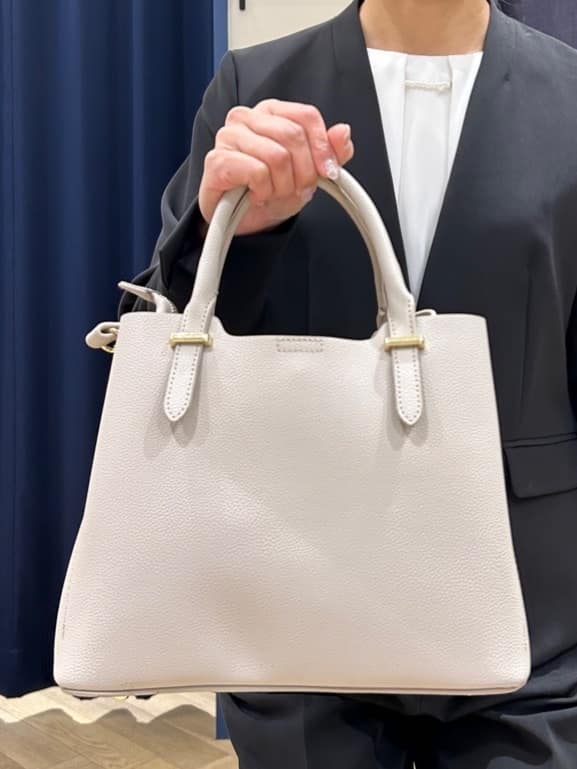 Orikaさんの「grove｜【マシンウォッシュ／防シワ/SS-3L】ストレッチノーカラージャケット」を使ったコーディネート