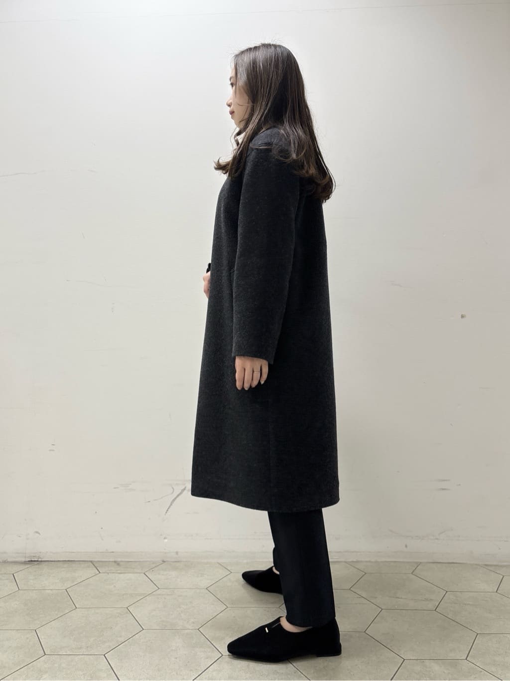 kahoさんの「INDIVI｜【褒められパンツ/ウール混】スティックパンツ」を使ったコーディネート