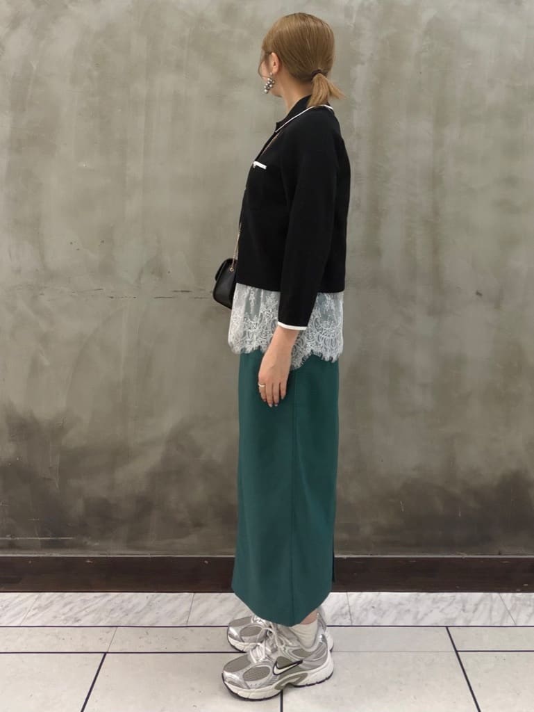 maiさんの「grove｜高評価！一枚でも羽織でも、大人のTOPS風カーディガン」を使ったコーディネート