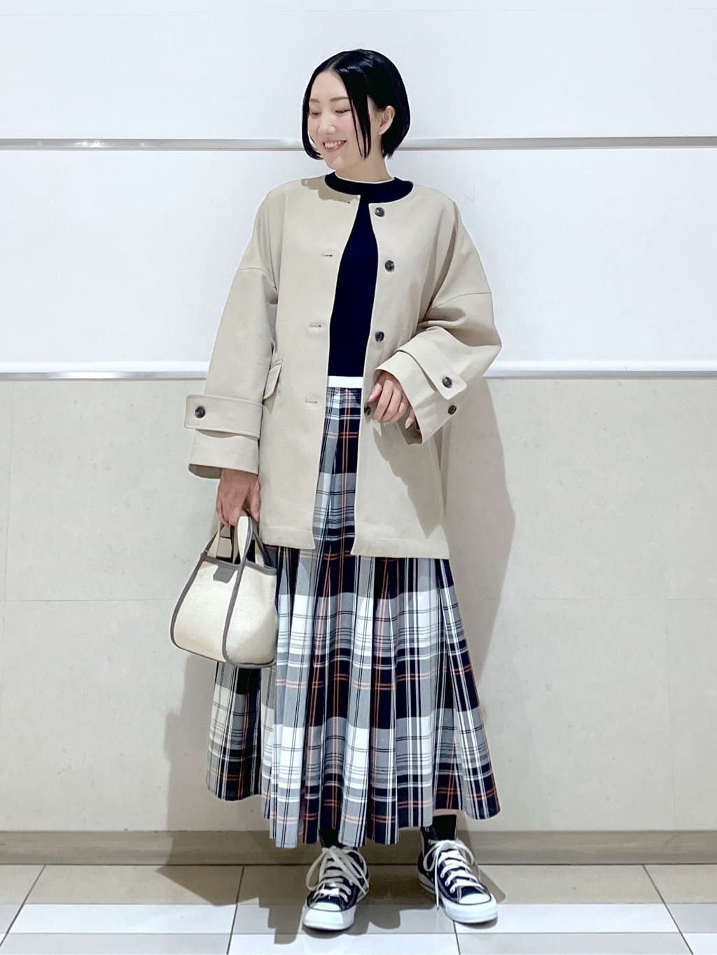 eriko さんの「Dessin｜【花粉ガード/撥水加工/洗える】クルーネックスプリングコート」を使ったコーディネート