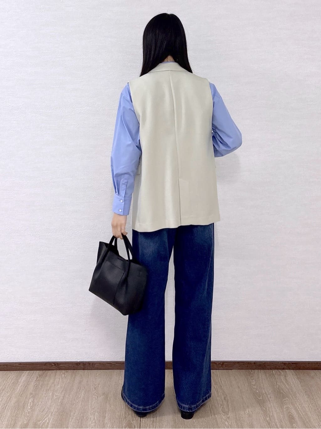 sachikoさんの「OPAQUE.CLIP｜金ボタンダブルブレストテーラードジレ／セットアップ対応【洗える】《S～LL》」を使ったコーディネート