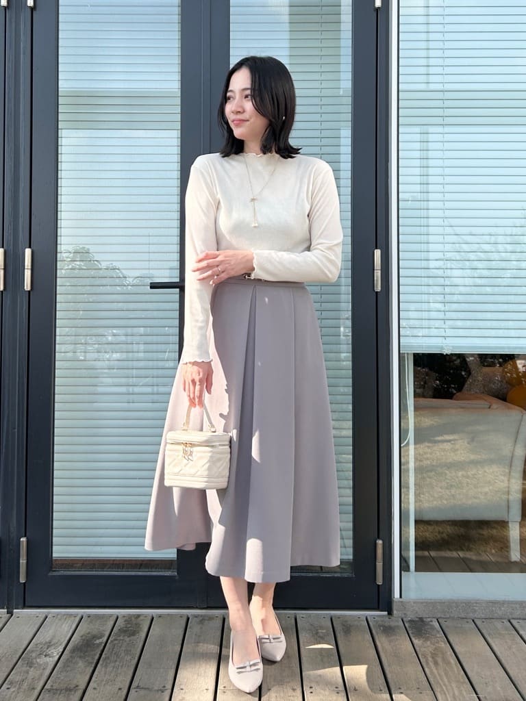 shinoさんの「Couture brooch｜【プチプラ】シアーテレコインナー」を使ったコーディネート