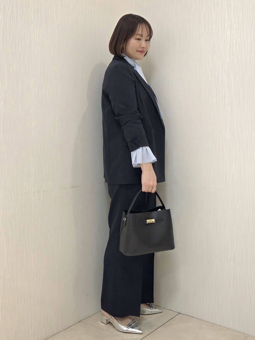 naokoさんの「UNTITLED｜【新色追加/セットアップ可】エアリー ダブルブレストジャケット」を使ったコーディネート