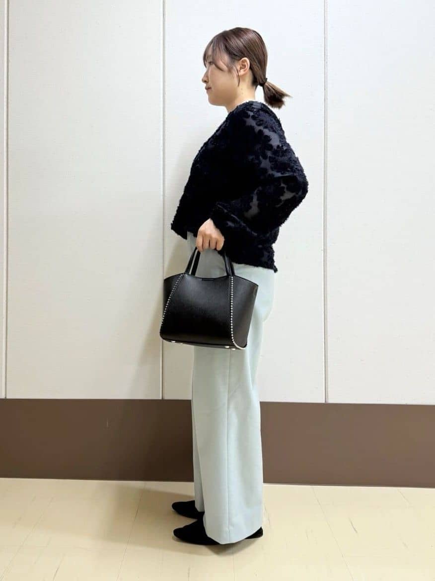 Rikoさんの「INDIVI｜【新作褒められパンツ】快温ワイドパンツ」を使ったコーディネート