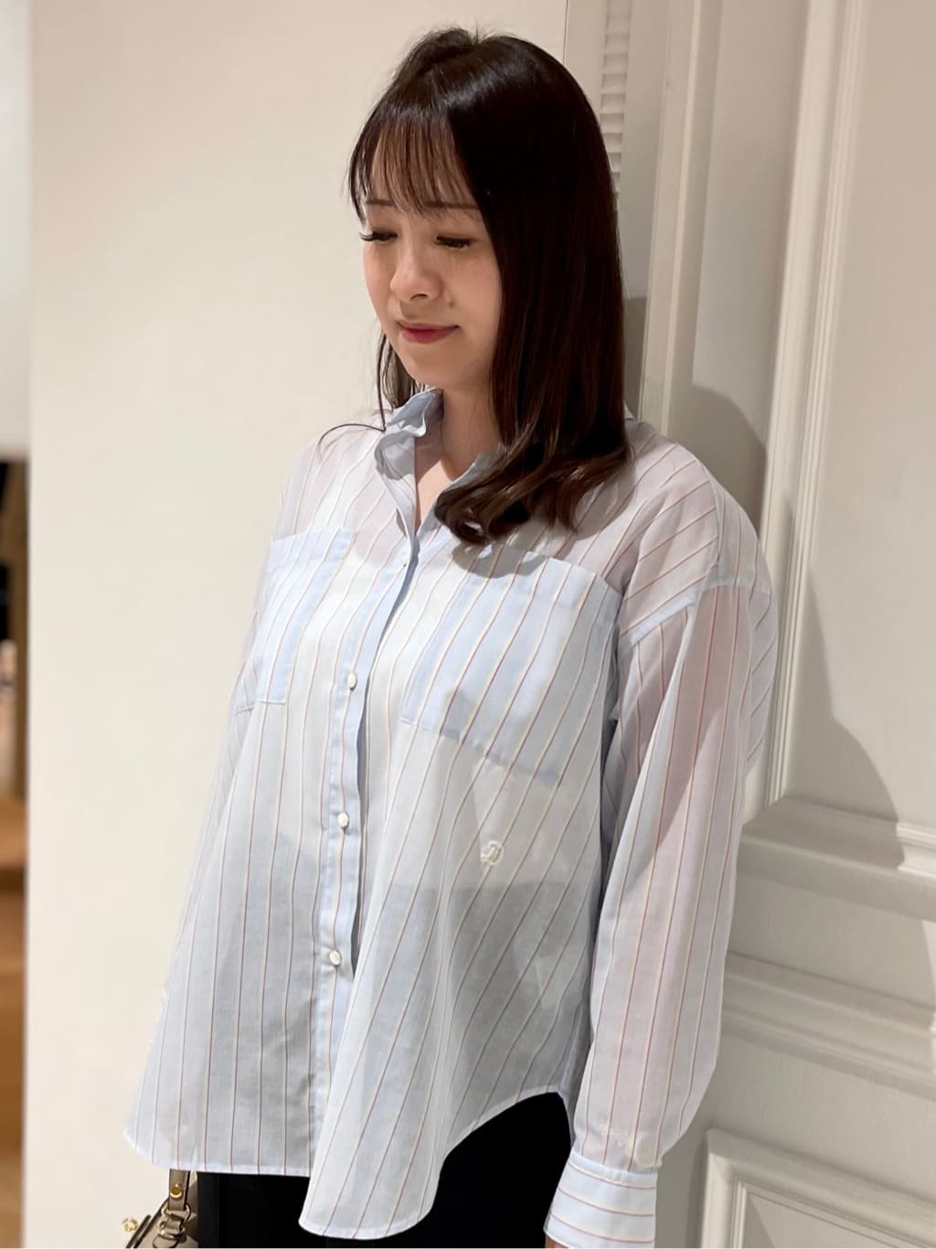 minowaさんの「DRESSTERIOR｜シアー ストライプシャツ」を使ったコーディネート