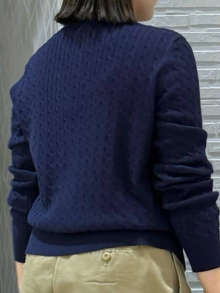 chさんの「THE SHOP TK｜【POLO BCS 別注】ケーブルカーディガン」を使ったコーディネート