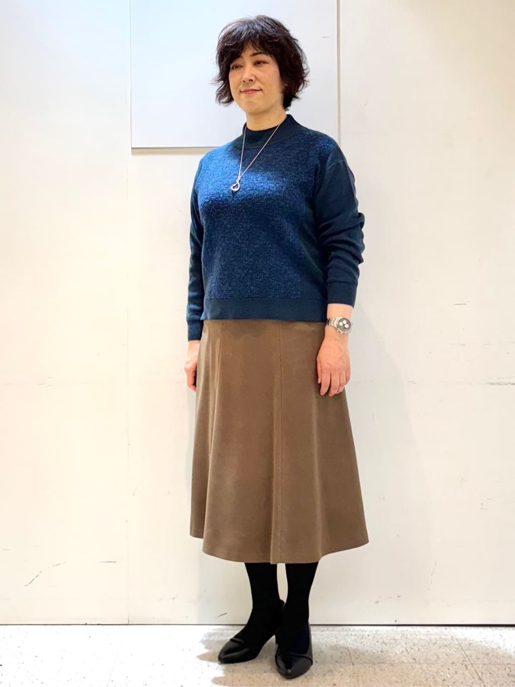 ヤスコさんの「Reflect｜【通勤】スエードライクフレアスカート」を使ったコーディネート