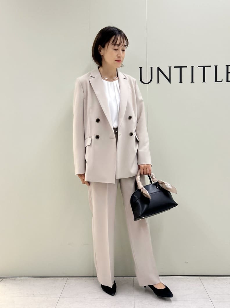 Mikiさんの「UNTITLED｜【新色追加/セットアップ可】エアリー ダブルブレストジャケット」を使ったコーディネート