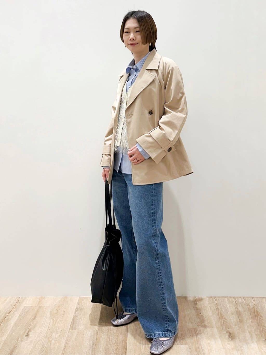 yurieさんの「OPAQUE.CLIP｜ミドルトレンチコート【洗濯機OK】」を使ったコーディネート