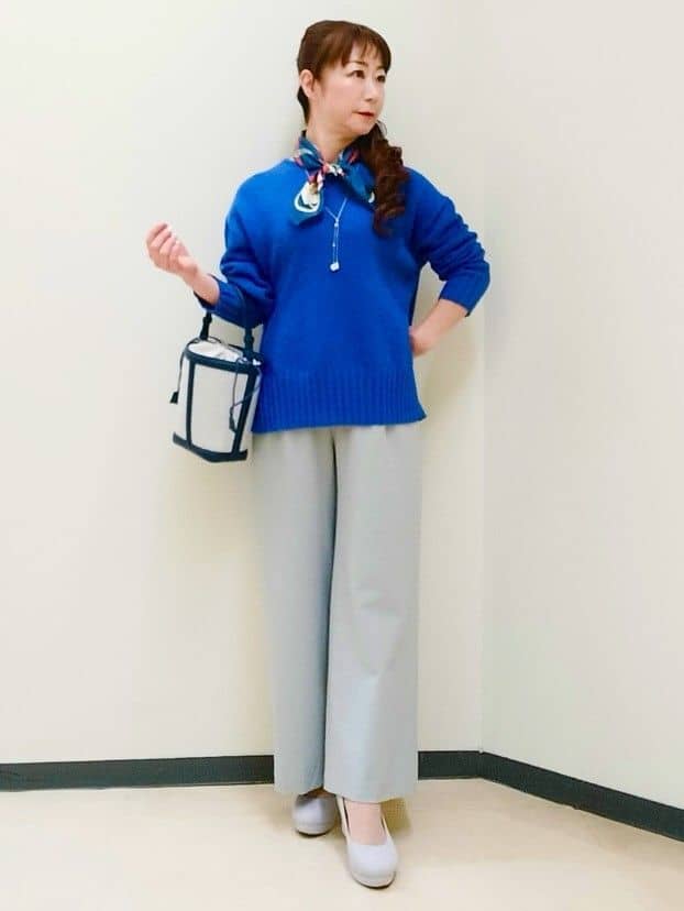 花さんの「Reflect｜ドライタッチストレートワイドパンツ」を使ったコーディネート