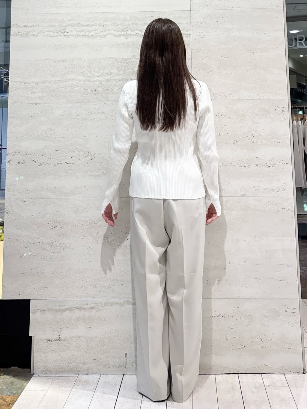かほさんの「OPAQUE.CLIP｜【抗菌防臭加工】ビット付きローファー」を使ったコーディネート