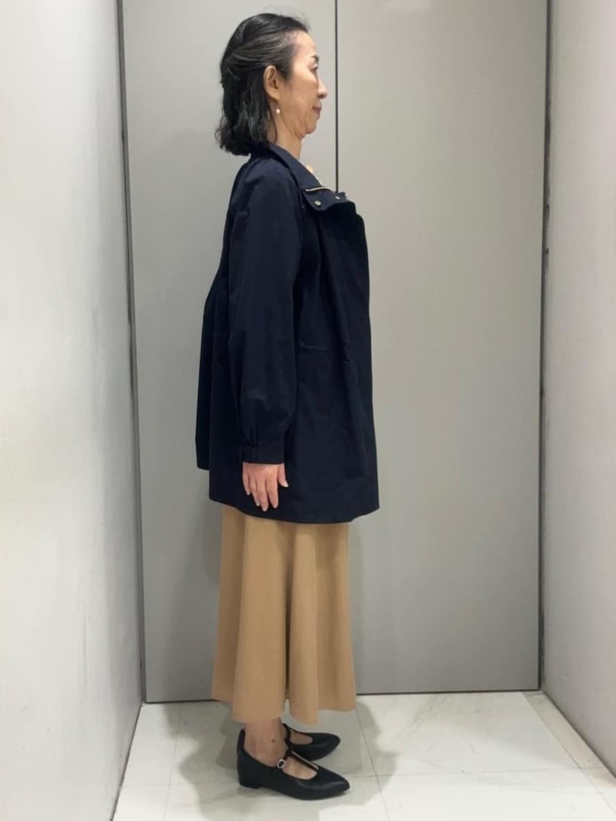 Kouさんの「Reflect｜【撥水】ストレッチタフタミドル丈スタンドカラーコート」を使ったコーディネート