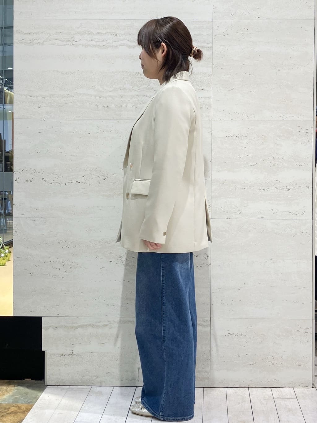FUKAさんの「OPAQUE.CLIP｜金ボタンダブルブレストテーラードジャケット／セットアップ対応【洗える】」を使ったコーディネート