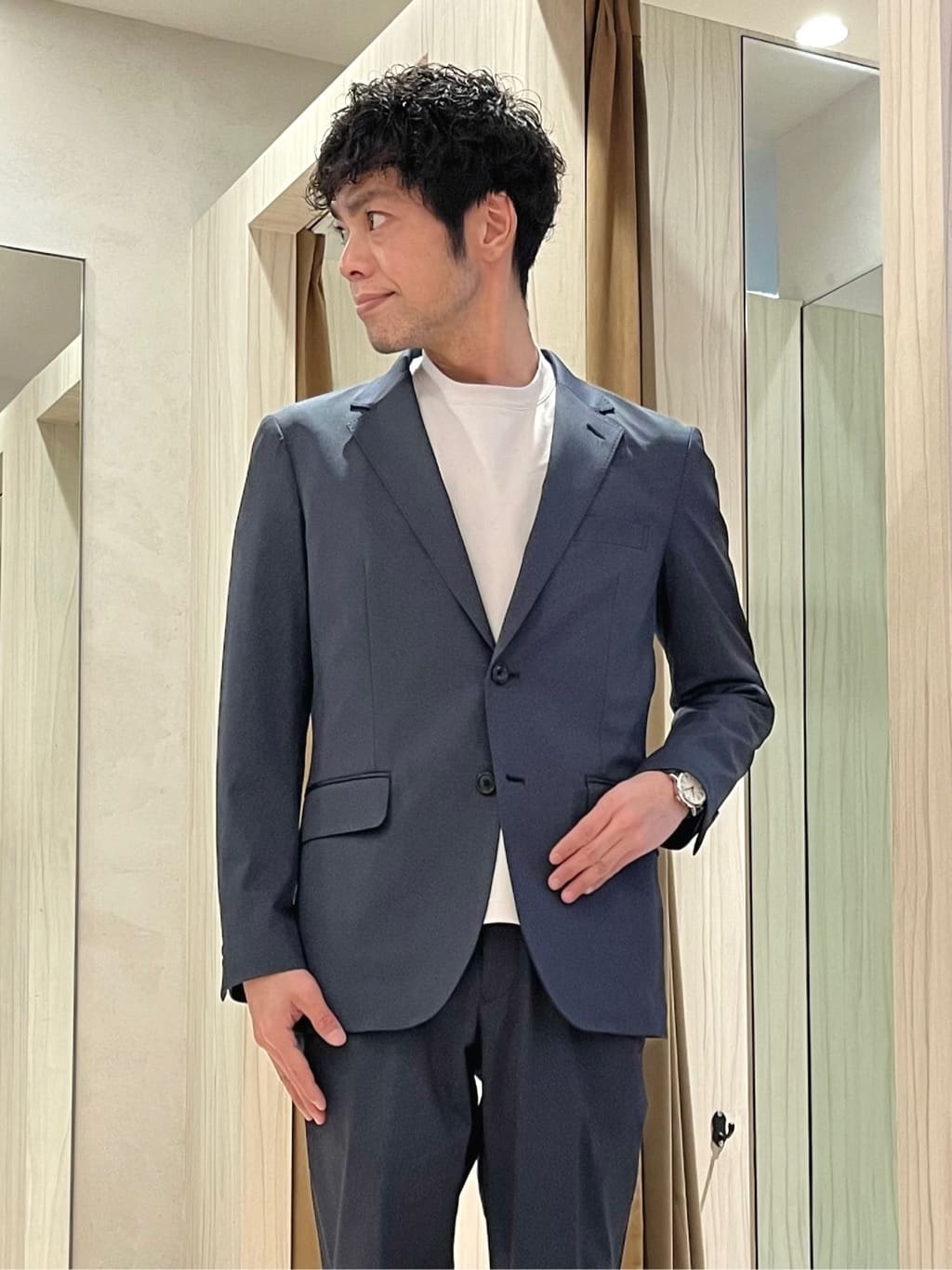URAさんの「TAKEO KIKUCHI｜【3WAY】ドビー ダウンライナー付ブルゾン」を使ったコーディネート