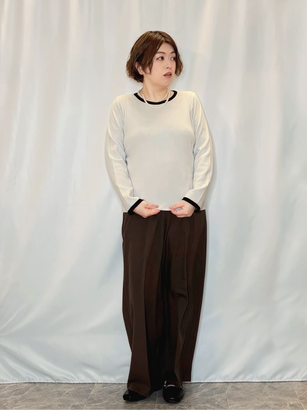 たみさんの「SHOO･LA･RUE｜【S-LL/撥水】通勤やお出かけにも活躍 ミドルトレンチコート」を使ったコーディネート