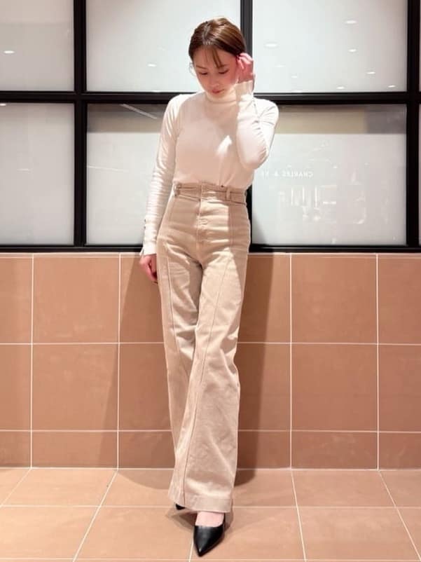 MIRINAさんの「ESPERANZA｜」を使ったコーディネート