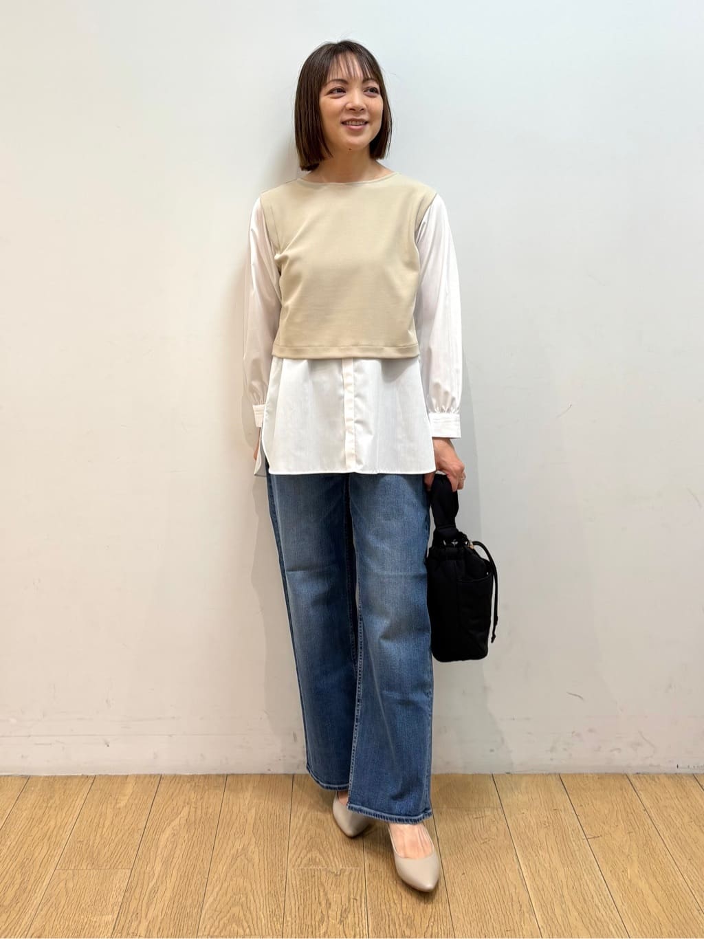 mikkoさんの「INDIVI｜【花粉付着防止／撥水／UVケア】名品トレンチコート」を使ったコーディネート