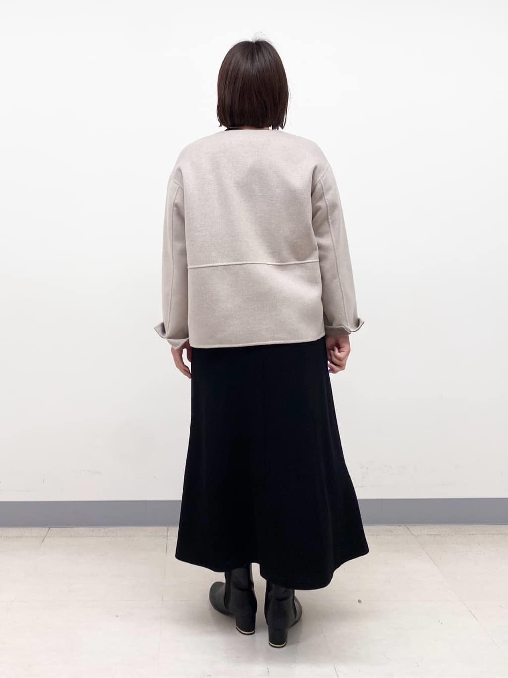 YUKARIさんの「INDIVI｜【配色デザイン／ショート丈】ウールリバー ノーカラーコート」を使ったコーディネート