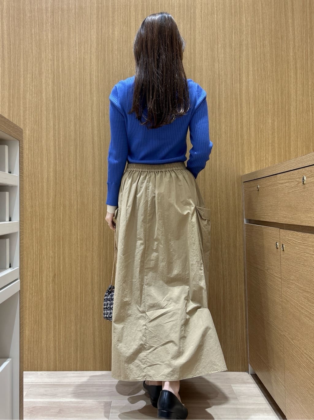 maiさんの「OPAQUE.CLIP｜レイヤード風クルーネックリブニット【洗濯機OK】」を使ったコーディネート