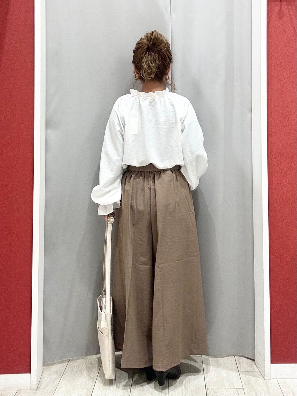 shioさんの「SHOO･LA･RUE｜【SHOO・LA・RUE DENIM/S-LL/高レビュー】大人のための ノーカラーデニムジャケット」を使ったコーディネート