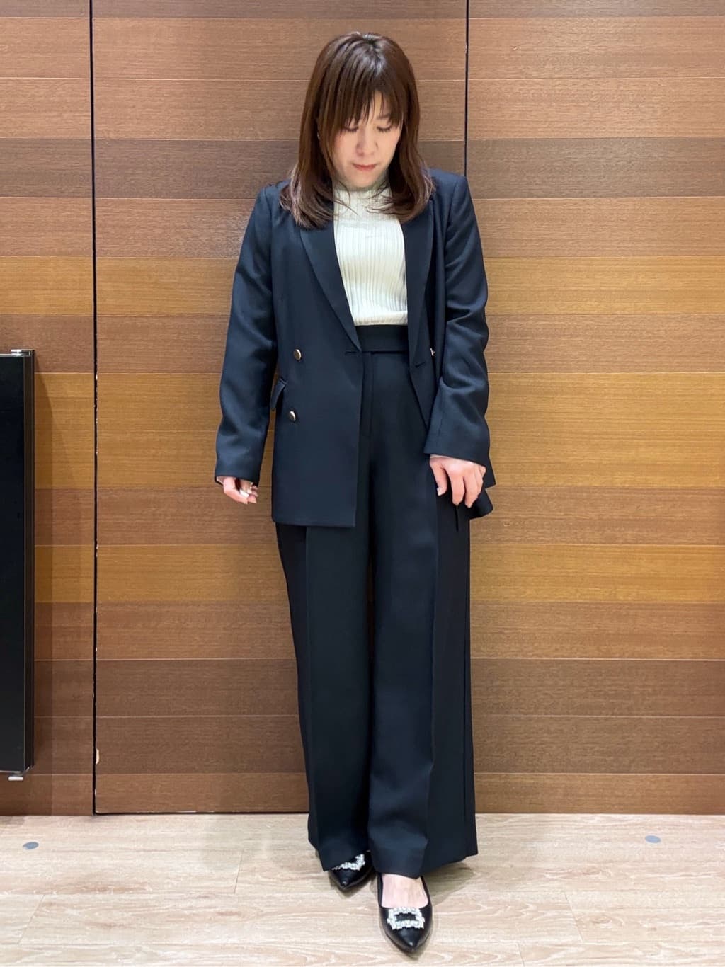 maichiさんの「OPAQUE.CLIP｜金ボタンダブルブレストテーラードジャケット／セットアップ対応【洗える】」を使ったコーディネート