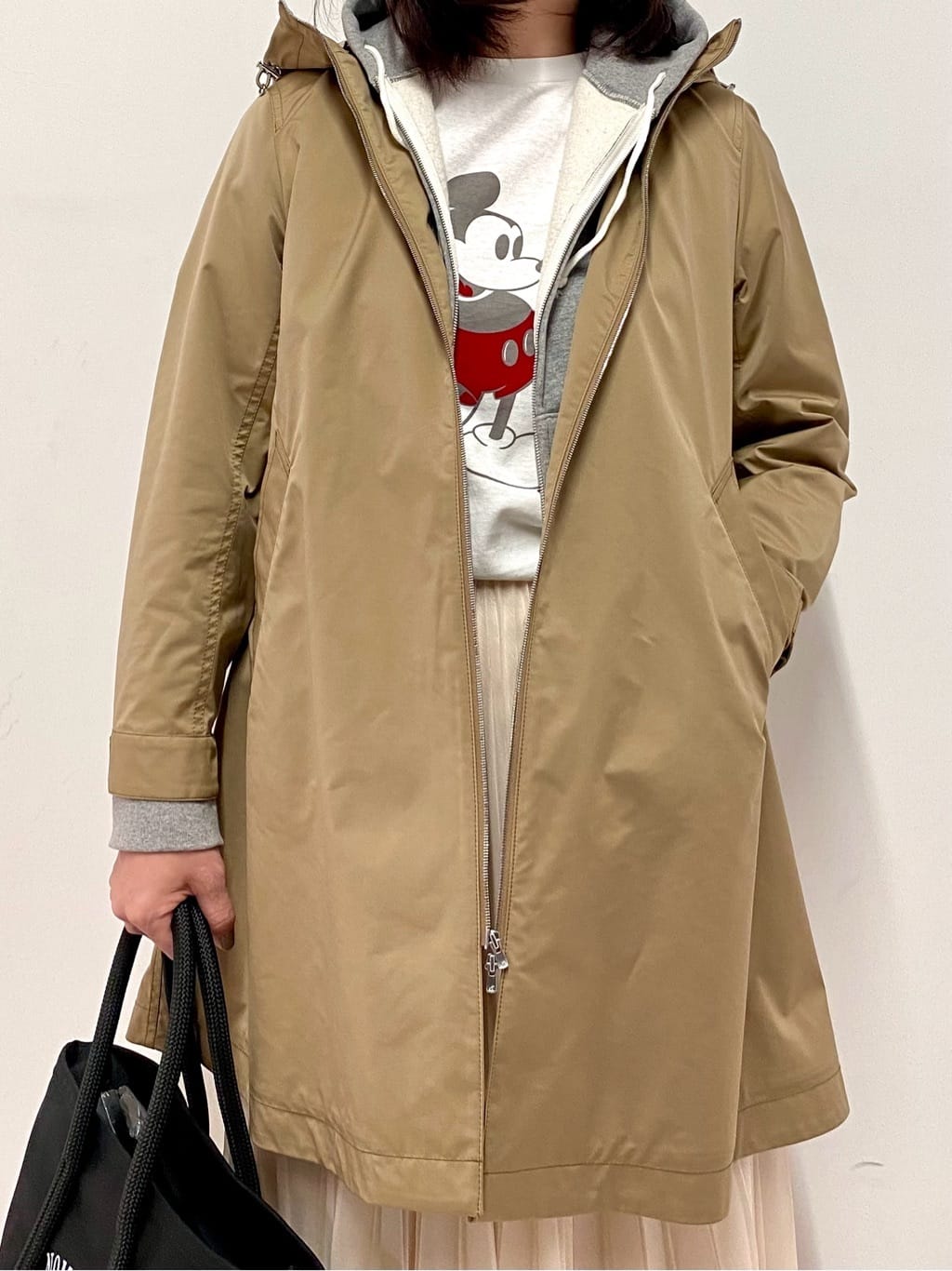 Sawaguchiさんの「DRESSTERIOR｜【ウォッシャブル/撥水素材】撥水フーテッドツイルコート」を使ったコーディネート