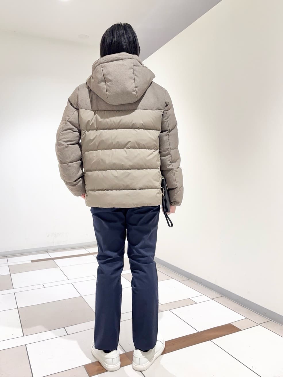 及川さんの「TAKEO KIKUCHI｜カラーコンビ ダウンブルゾン」を使ったコーディネート