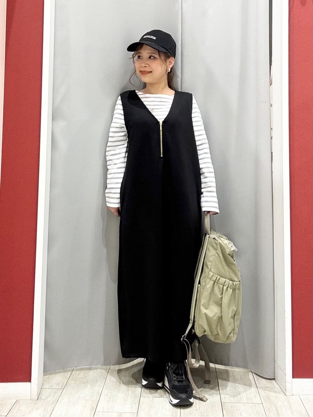 shioさんの「SHOO･LA･RUE｜ヒールアップスニーカー」を使ったコーディネート