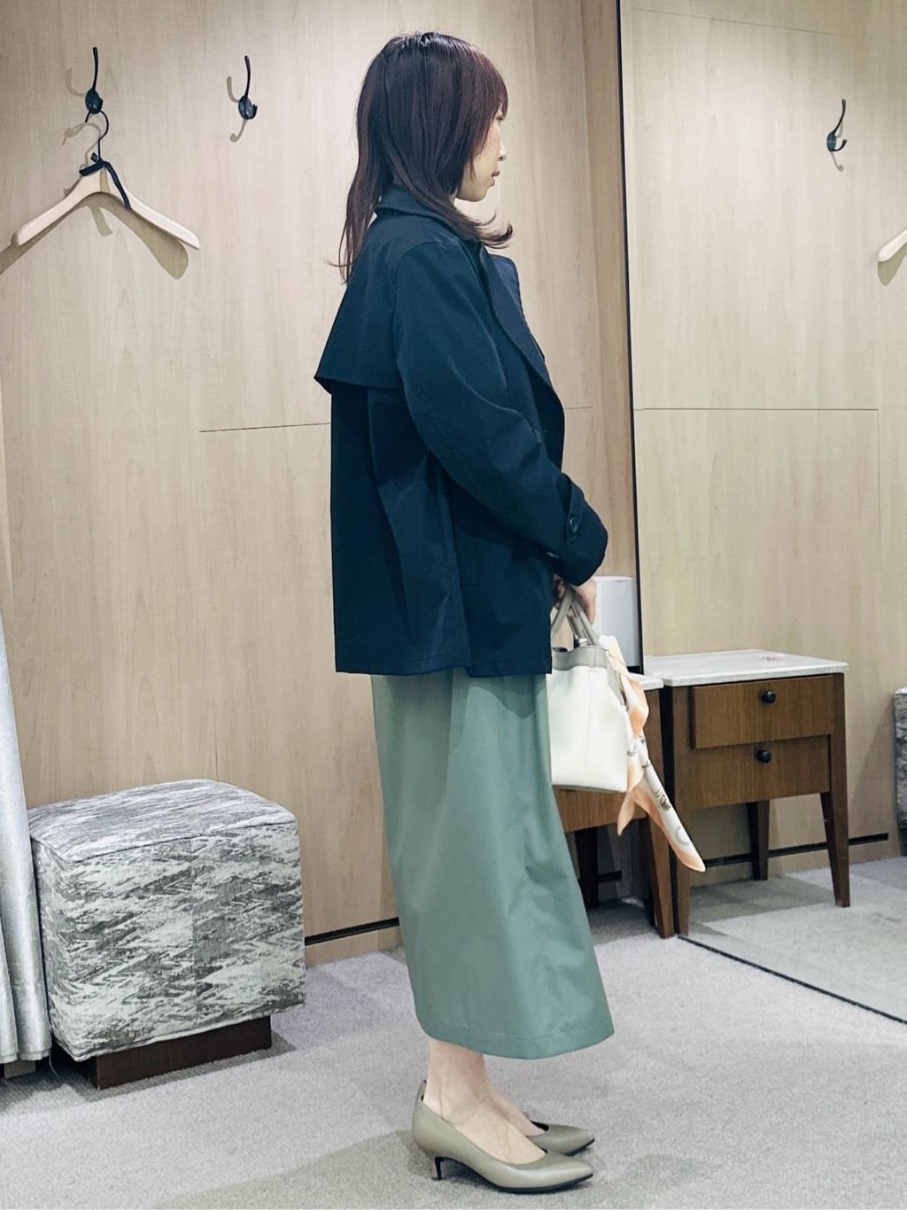 Miwaさんの「UNTITLED｜◆【洗える/前開きボタン】シャンブレーシャツワンピース」を使ったコーディネート