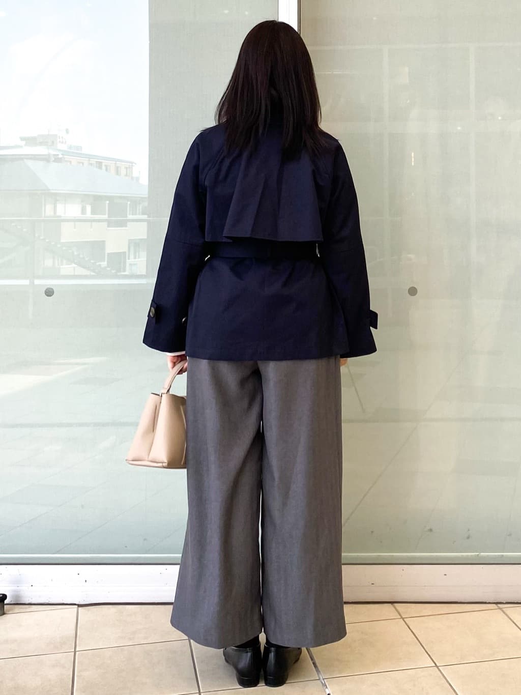 Jeanさんの「OPAQUE.CLIP｜ミドルトレンチコート【洗濯機OK】」を使ったコーディネート