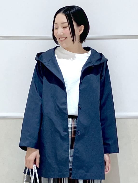 eriko さんの「Dessin｜【洗える】フードトレンチコート」を使ったコーディネート