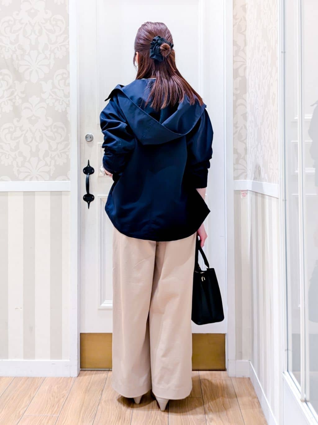 maiさんの「grove｜新色追加！【シリーズ累計36万枚/名品ニット】やわらかドライタッチ 袖メッシュ編みニット」を使ったコーディネート