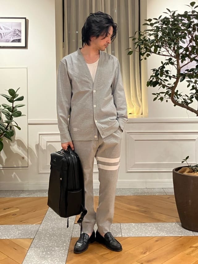 junyaさんの「DRESSTERIOR｜【接触冷感／セットアップ可】ドライタッチ ハイカウントカットソー カーディガン」を使ったコーディネート
