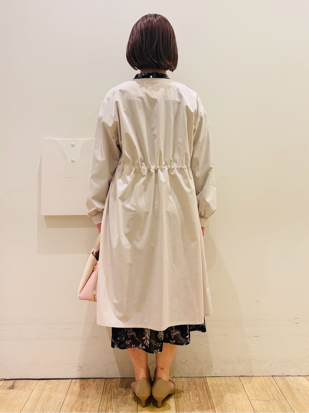 YUKOさんの「index｜ヴィンテージクロスノーカラーロングコート【洗濯機OK／ストレッチ／イージーアイロン】」を使ったコーディネート